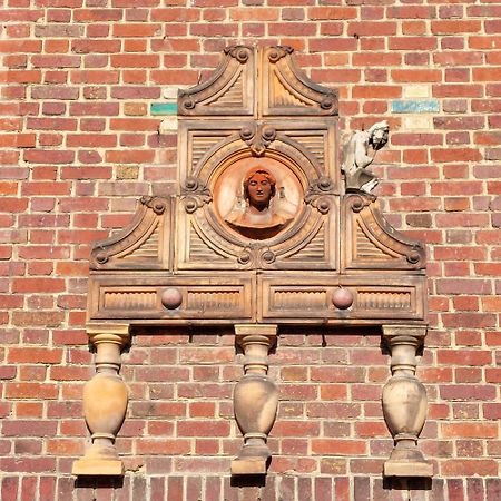 Villa Reiala Chaville Exteriör bild